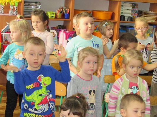 Grafika #63: 19.11.2015 Konkurs recytatorski "Z Janem Brzechwą o zdrowiu"