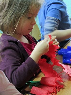 Grafika #8: 05.11.2015 Warsztaty z papieroplastyki w gr.II