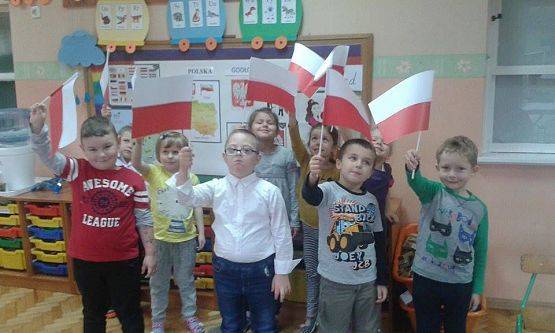 Grafika #2: 10.11.2015 Święto Niepodległości w naszym przedszkolu
