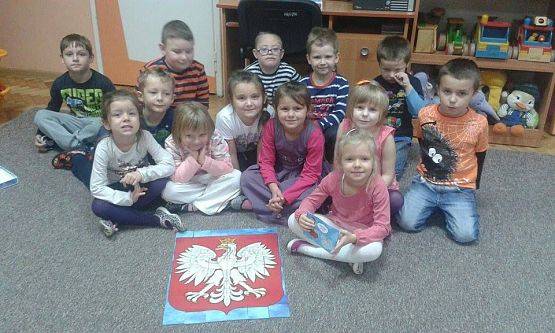 Grafika #5: 10.11.2015 Święto Niepodległości w naszym przedszkolu