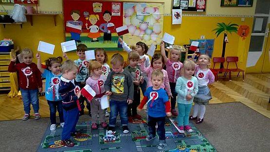 Grafika #13: 10.11.2015 Święto Niepodległości w naszym przedszkolu