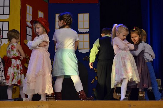 Grafika #10: 8.11.2015 Dzień Seniora GOKiS