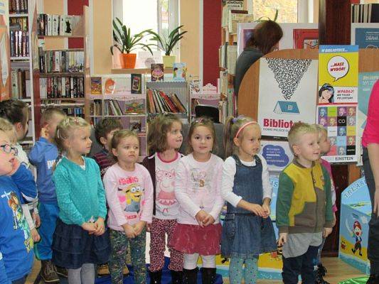 Grafika #16: 04.11.2015 - Warsztaty teatralne w Bibliotece Gminnej w Wicku