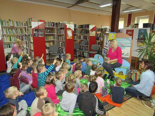 Grafika #23: 04.11.2015 - Warsztaty teatralne w Bibliotece Gminnej w Wicku