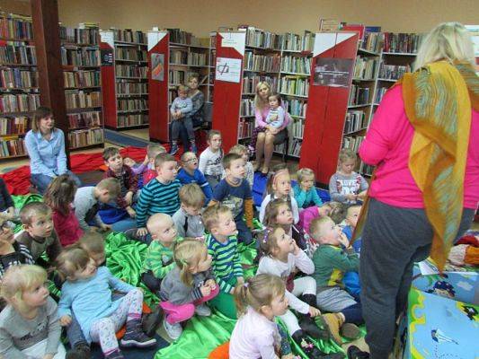 Grafika #41: 04.11.2015 - Warsztaty teatralne w Bibliotece Gminnej w Wicku