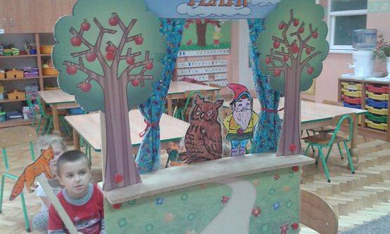 Grafika #10: 27.10.2015 - Warsztaty teatralno-plastyczne "Idzie zima-chudy nie przetrzyma"