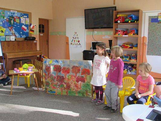 Grafika #19: 27.10.2015 - Warsztaty teatralno-plastyczne "Idzie zima-chudy nie przetrzyma"