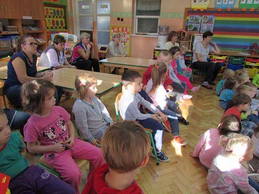 Grafika #35: 27.10.2015 - Warsztaty teatralno-plastyczne "Idzie zima-chudy nie przetrzyma"