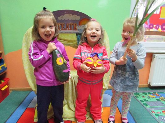 Grafika #14: "Jarzynowe kukiełki" - zabawy głosem