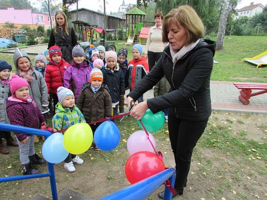 Grafika #13: 14.10.2015 - Otwarcie nowego placu zabaw