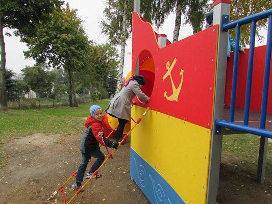 Grafika #21: 14.10.2015 - Otwarcie nowego placu zabaw