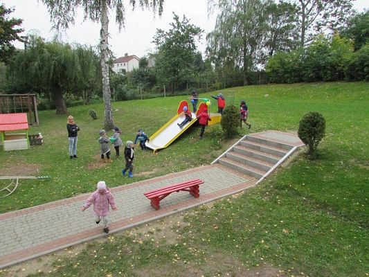 Grafika #35: 14.10.2015 - Otwarcie nowego placu zabaw