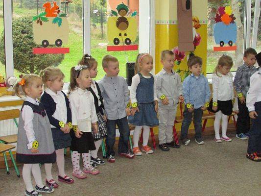 Grafika #13: 13.10.2015-Dzień Edukacji Narodowej, Pasowanie na przedszkolaka cz.II