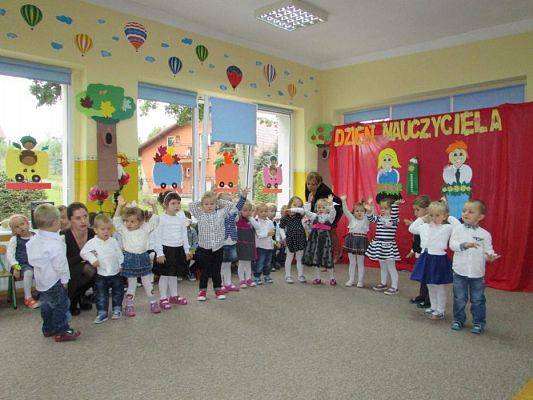 Grafika #23: 13.10.2015-Dzień Edukacji Narodowej, Pasowanie na przedszkolaka cz.II