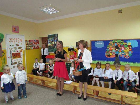 Grafika #28: 13.10.2015-Dzień Edukacji Narodowej, Pasowanie na przedszkolaka cz.II