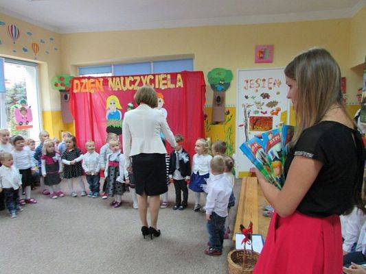 Grafika #35: 13.10.2015-Dzień Edukacji Narodowej, Pasowanie na przedszkolaka cz.II