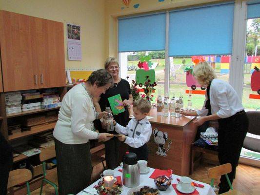 Grafika #54: 13.10.2015-Dzień Edukacji Narodowej, Pasowanie na przedszkolaka cz.II