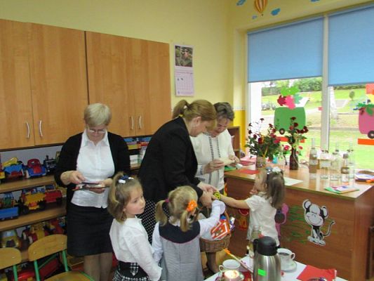 Grafika #59: 13.10.2015-Dzień Edukacji Narodowej, Pasowanie na przedszkolaka cz.II