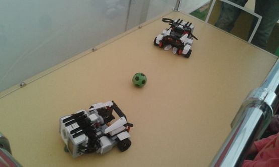 Grafika #5: 11.09.2015 - Interaktywna wystawa klocków Lego w Łebie