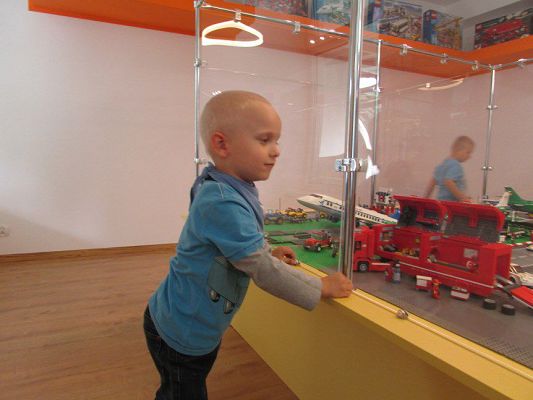 Grafika #31: 11.09.2015 - Interaktywna wystawa klocków Lego w Łebie