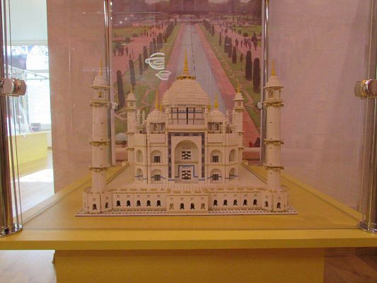 Grafika #38: 11.09.2015 - Interaktywna wystawa klocków Lego w Łebie