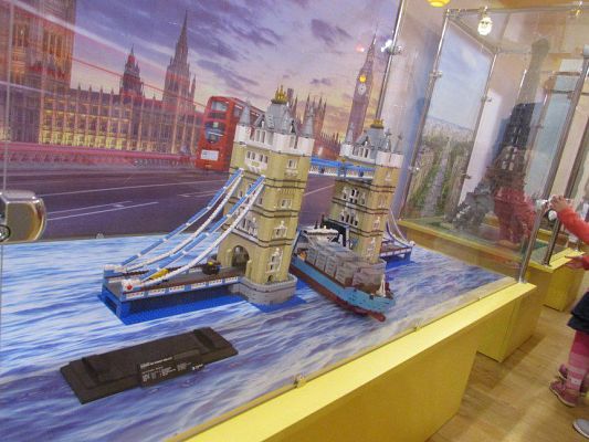 Grafika #39: 11.09.2015 - Interaktywna wystawa klocków Lego w Łebie