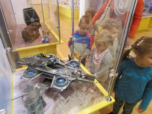 Grafika #45: 11.09.2015 - Interaktywna wystawa klocków Lego w Łebie