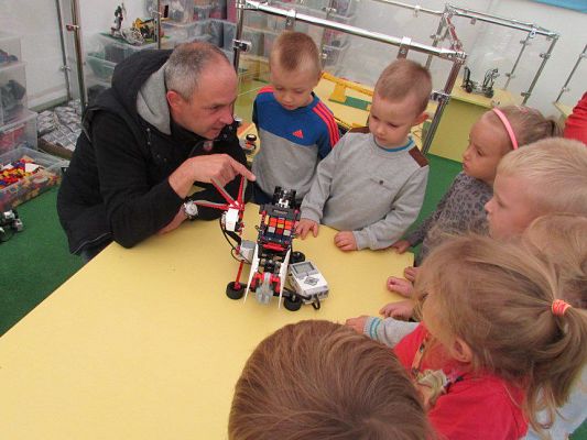 Grafika #69: 11.09.2015 - Interaktywna wystawa klocków Lego w Łebie