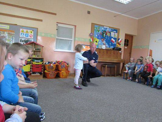 Grafika #3: 10.09.2015 - Spotkanie z policjantem