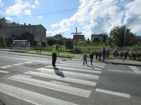 Grafika #22: 10.09.2015 - Spotkanie z policjantem