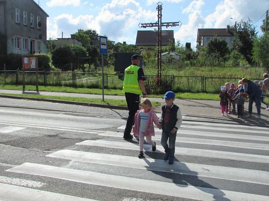 Grafika #28: 10.09.2015 - Spotkanie z policjantem