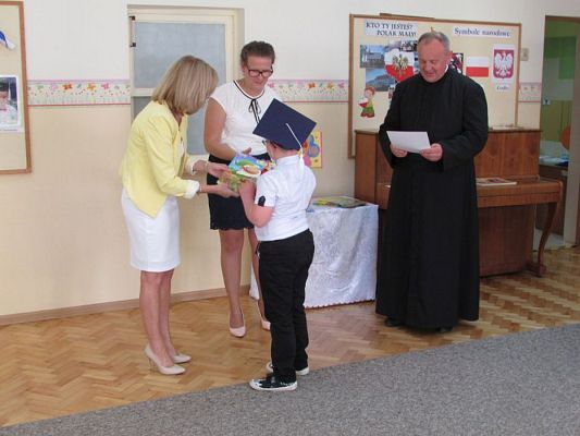 Grafika #18: 21.06.2017 Zakończenie roku przedszkolnego i pożegnanie absolwentów cz.II