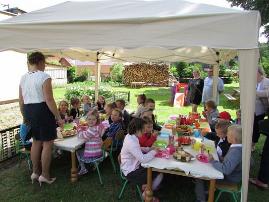 Grafika #54: 21.06.2017 Zakończenie roku przedszkolnego i pożegnanie absolwentów cz.II