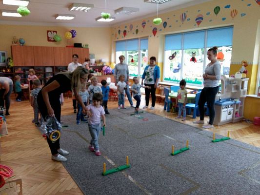 Grafika #33: 07.06.2017 Rodzinnie-zabawowo i smacznie w gr.I