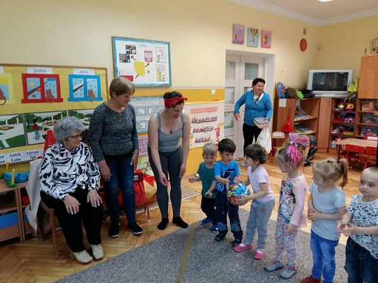 Grafika #38: 07.06.2017 Rodzinnie-zabawowo i smacznie w gr.I