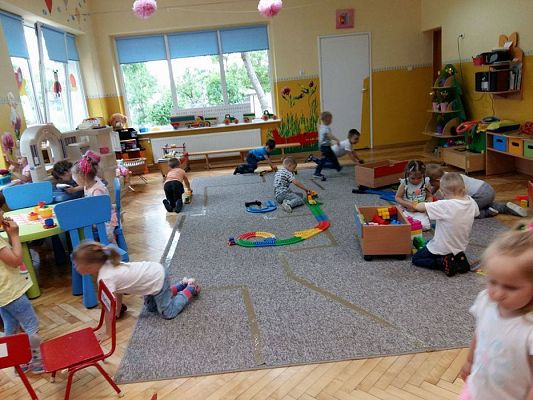 Grafika #41: 07.06.2017 Rodzinnie-zabawowo i smacznie w gr.I