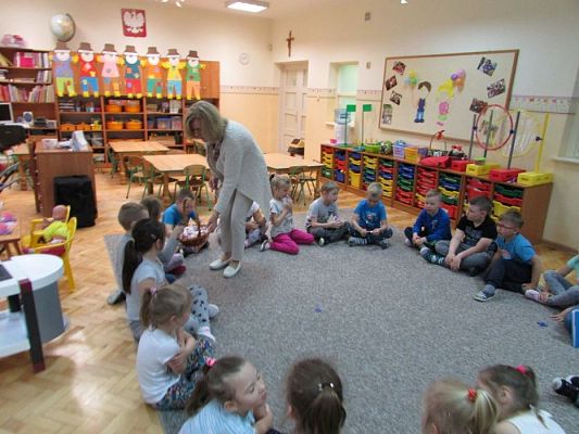 Grafika #1: 01.06.2017 Dzień Dziecka gr.III