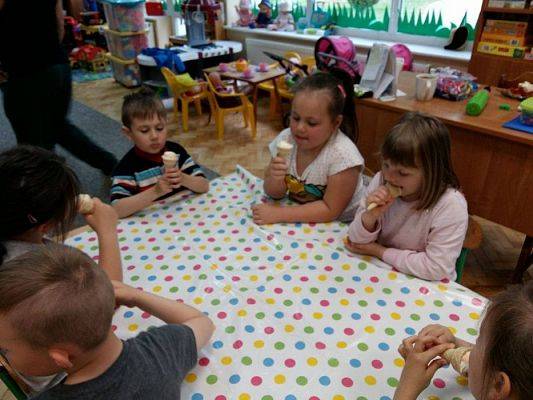 Grafika #11: 01.06.2017 Dzień Dziecka gr.III