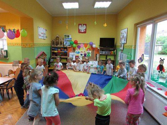 Grafika #4: 01.06.2017 Dzień Dziecka gr.II