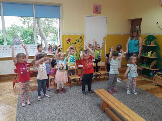 Grafika #2: 01.06.2017 Dzień Dziecka gr.I