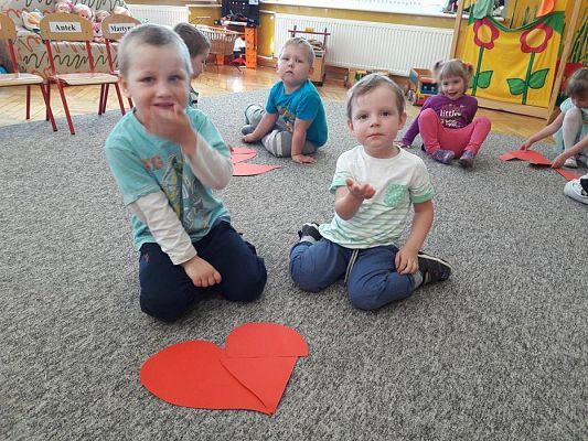 Grafika #2: 26.05.2017 Dzień Matki