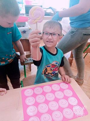 Grafika #20: 25.05.2017 Warsztaty lizakowe