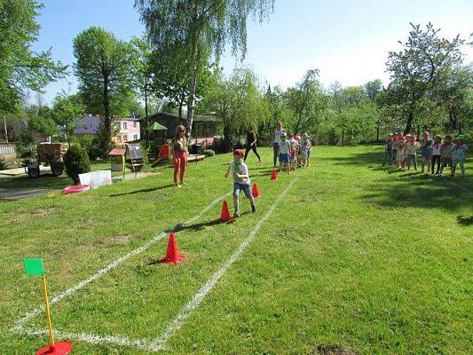 Grafika #24: 19.05.2017 Wiosenna Spartakiada klas I i gr. III