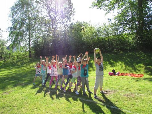 Grafika #48: 19.05.2017 Wiosenna Spartakiada klas I i gr. III