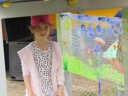 Grafika #21: 17.05.2017 Majowa łąka - malowanie na folii