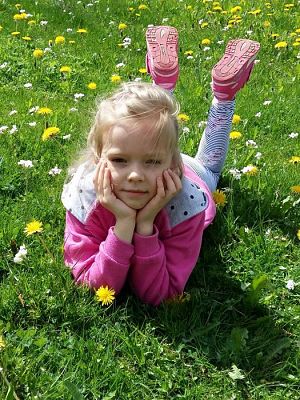 Grafika #29: 15.05.2015 Majowa łąka - sesja zdjęciowa