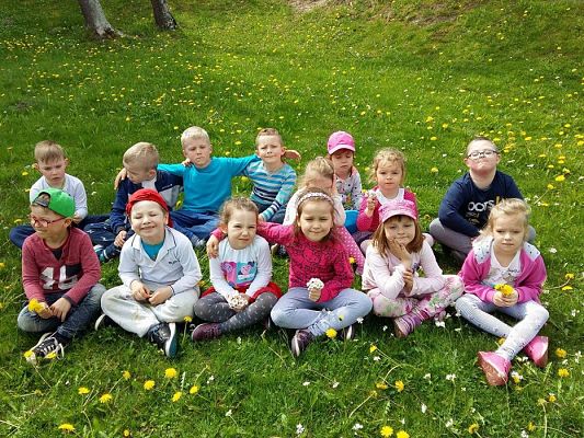 Grafika #31: 15.05.2015 Majowa łąka - sesja zdjęciowa