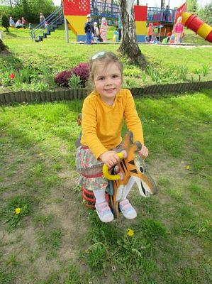 Grafika #0: 15.05.2015 Zabawy w ogrodzie przedszkolnym - gr.I