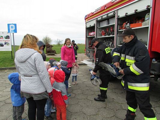 Grafika #8: 04.05.2017 Spotkanie ze Strażakami