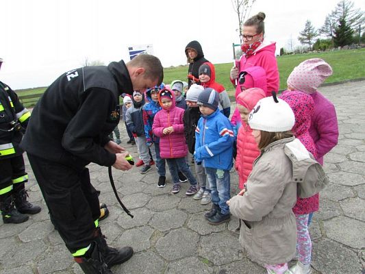 Grafika #24: 04.05.2017 Spotkanie ze Strażakami